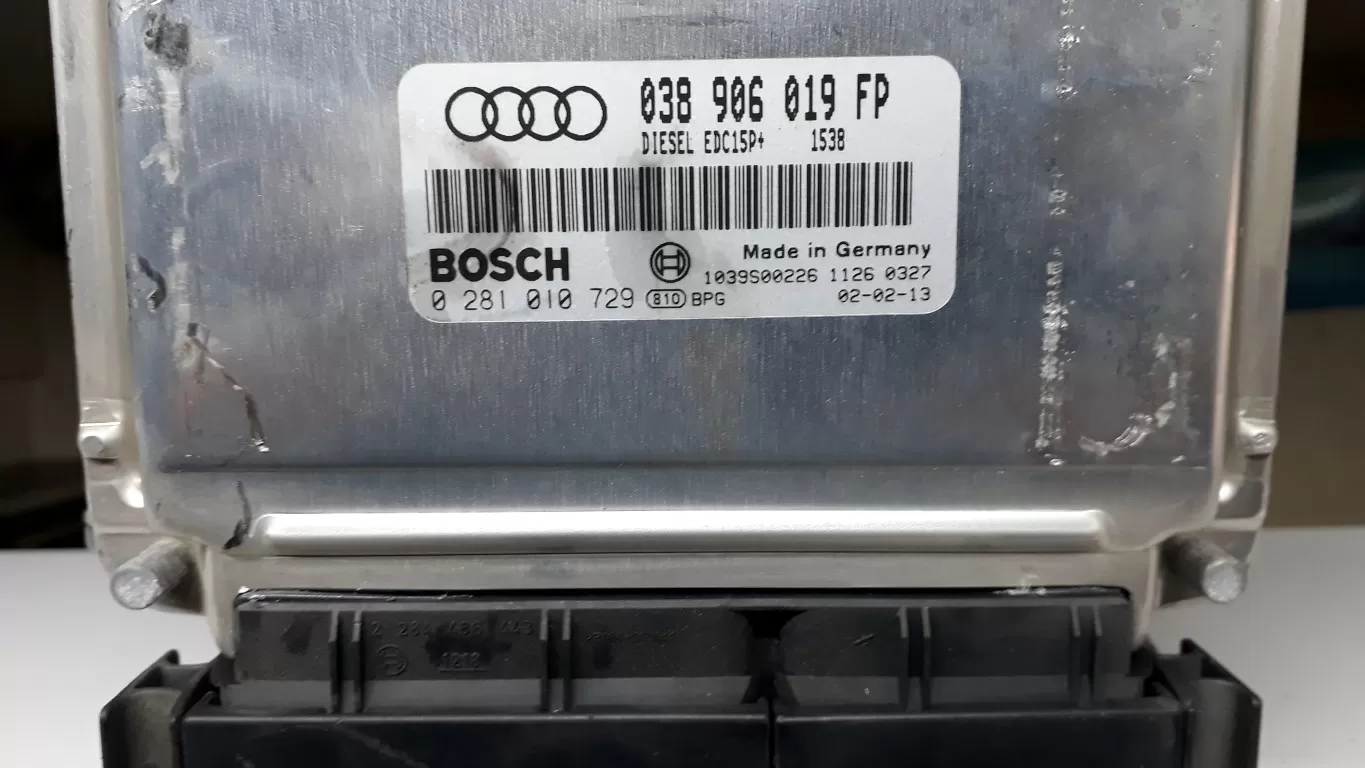 Audi A4 Motor Beyni 038906019FP 0281010729 EDC15P