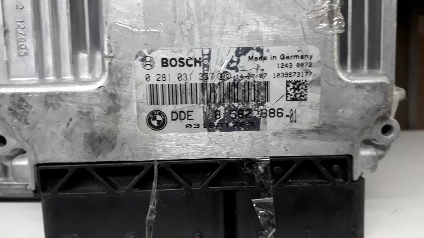 BMW X3 2.0 MOTOR BEYNİ 0281031337 8582886-01 0281 031 337 – BMW motor beyni