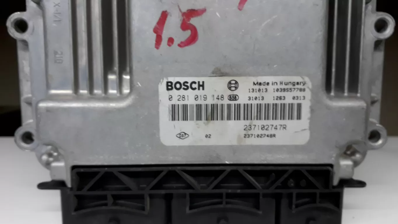 0281019148 237102747R RENO EDC17 MOTOR BEYNİ