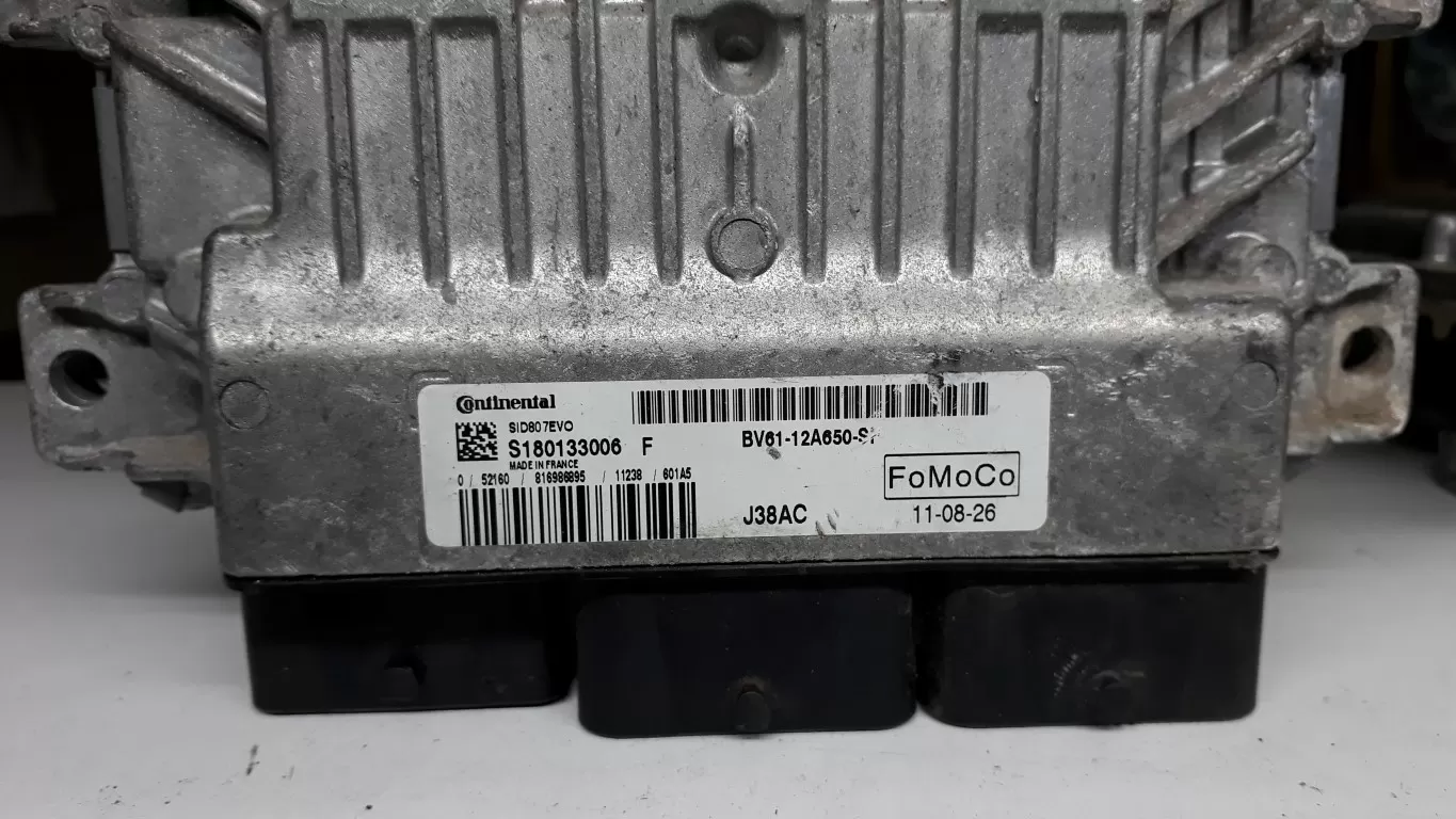 Ford C-Max BV61-12A650-SF Continental S180133006 F motor beyni