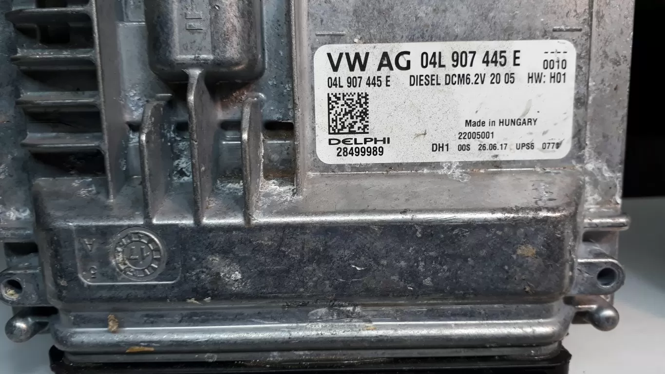 04L907445E DCM6.2V Golf 7 1.6 TDI Motor Beyini 04L 907 445 E DCM6.2