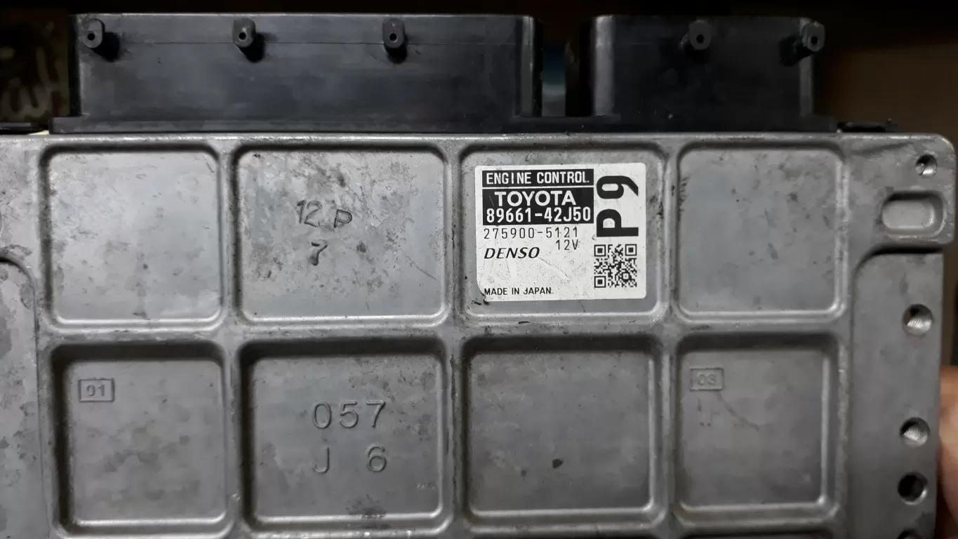 Toyota Rav4 ECU 89661-42j50 275900-5121 8966142j50 2759005121 – Toyota motor beyni