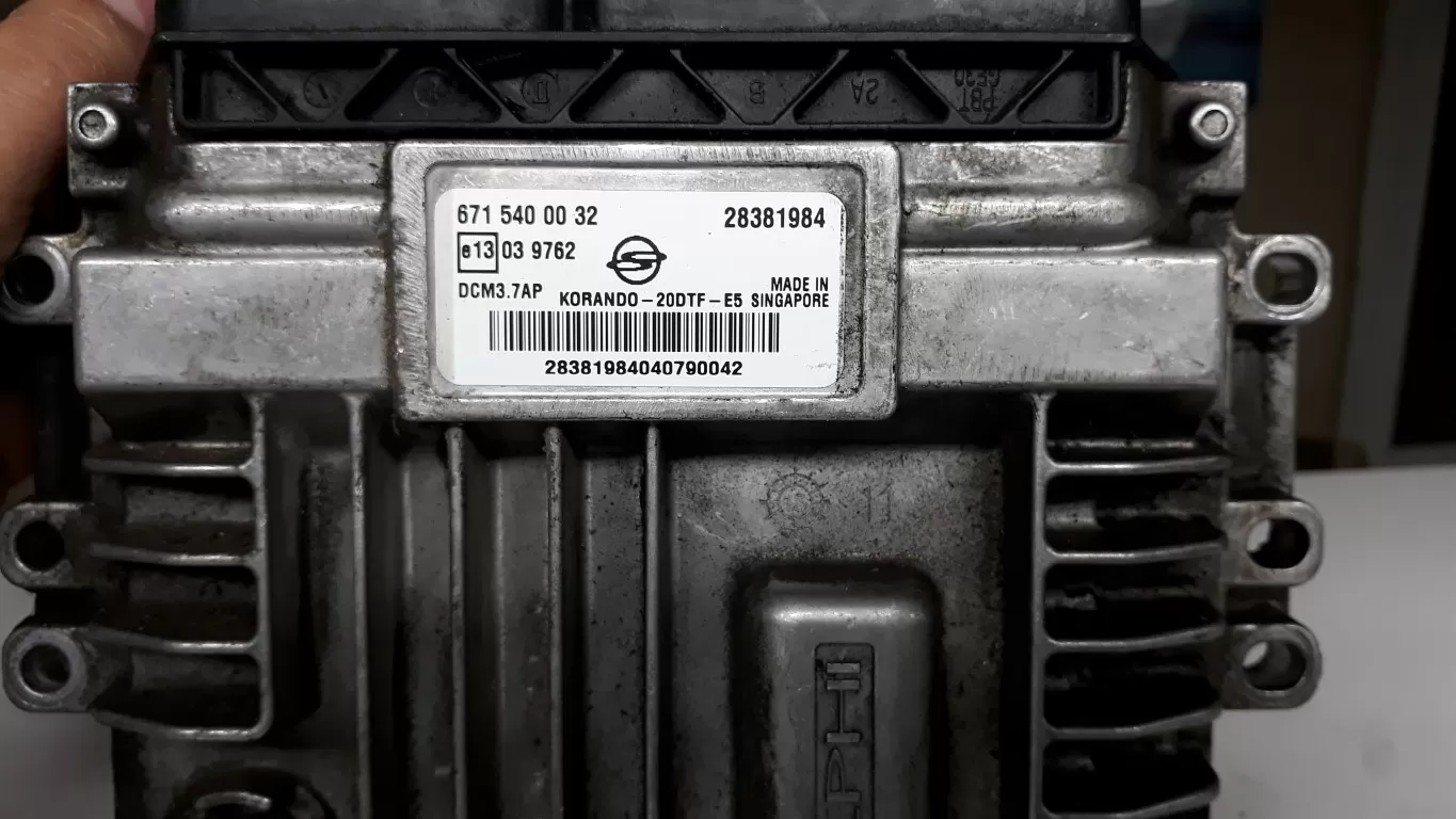 6715400032 28283968 DCM3.7AP Ssanyong Motor Beyni