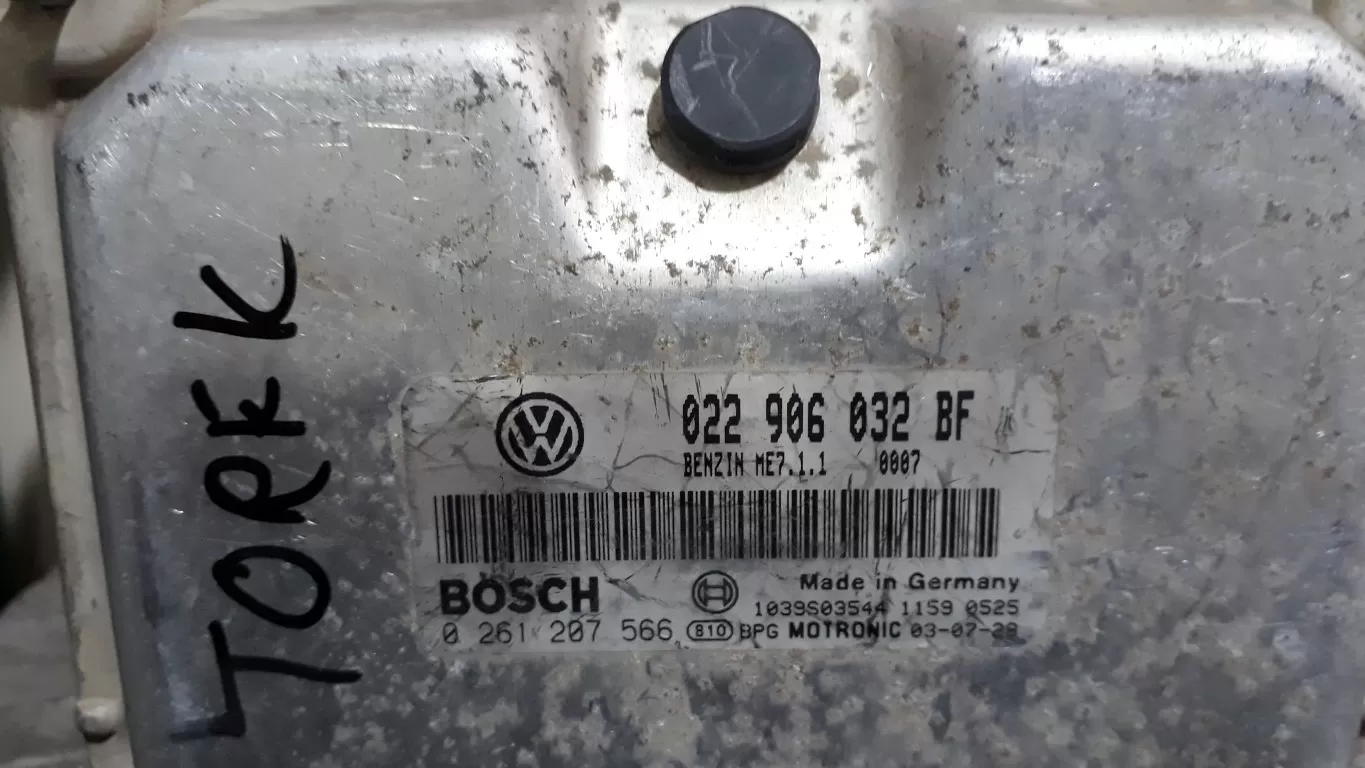 VOLKSWAGEN TOUAREG ECU 022906032B 0261207566 0261 207 566 BEYİNCİM.COM