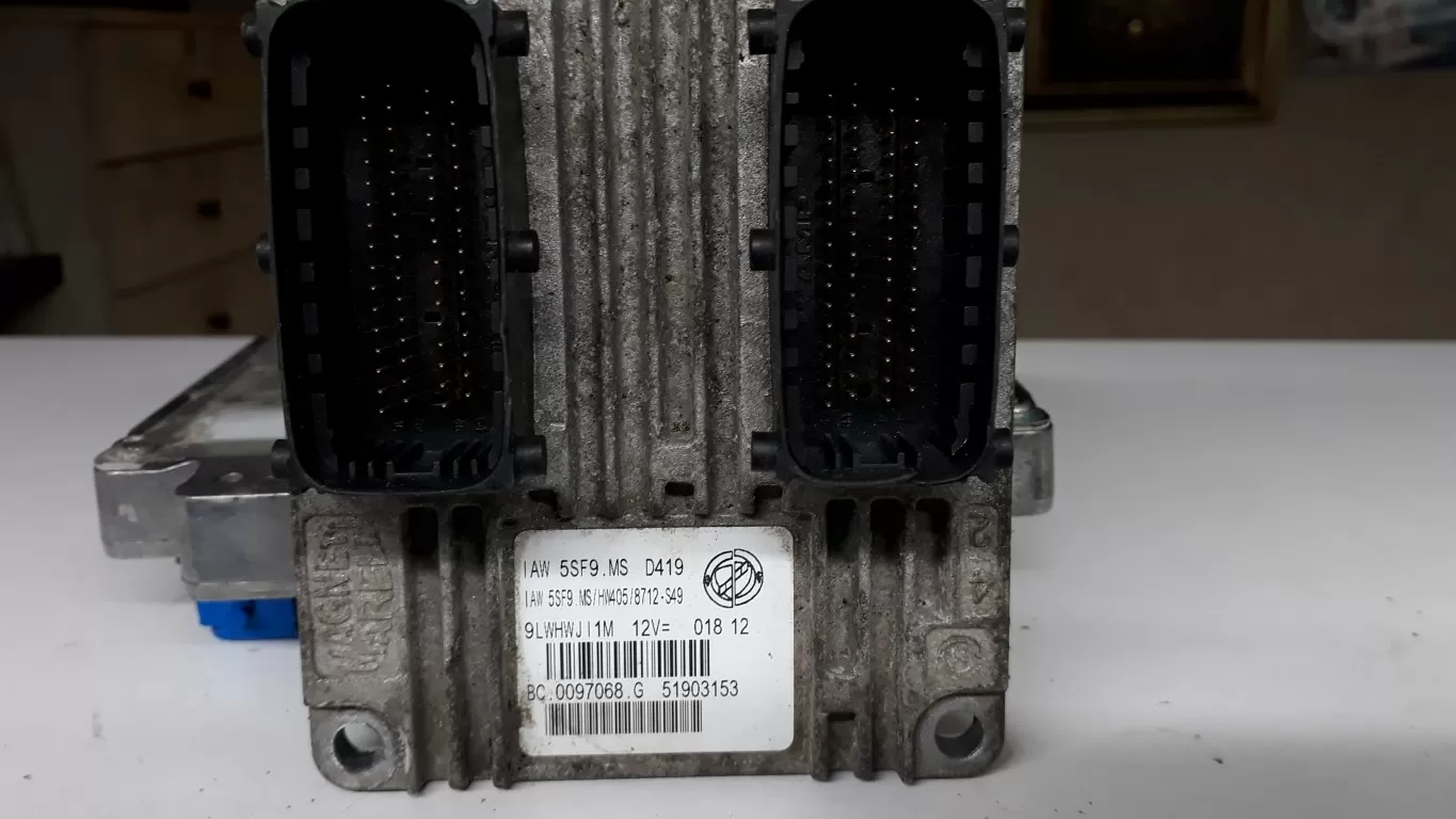 FIAT 500 1.2 ECU IAW 5SF9 MS / 51903153 – Fiat motor beyni