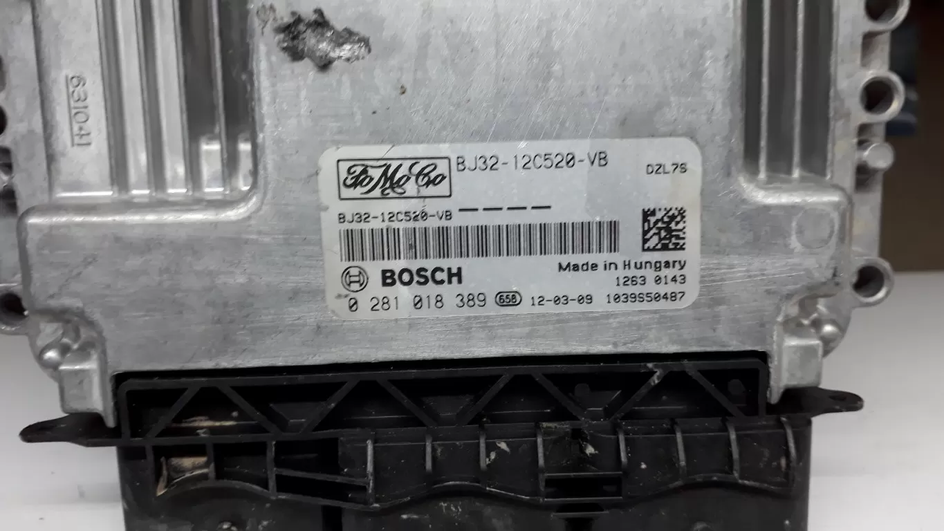 Range Over Evoque 2.2 TD4 - 0281018389 - 12C520 BJ32-12C520-VB