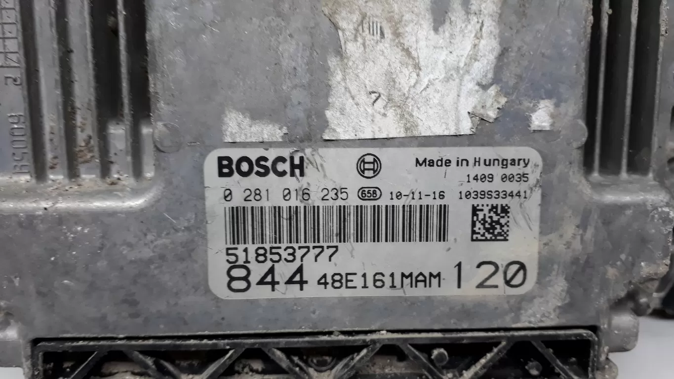 Lancia Delta 1.6JTD 0281016235 EDC16C39 51853777