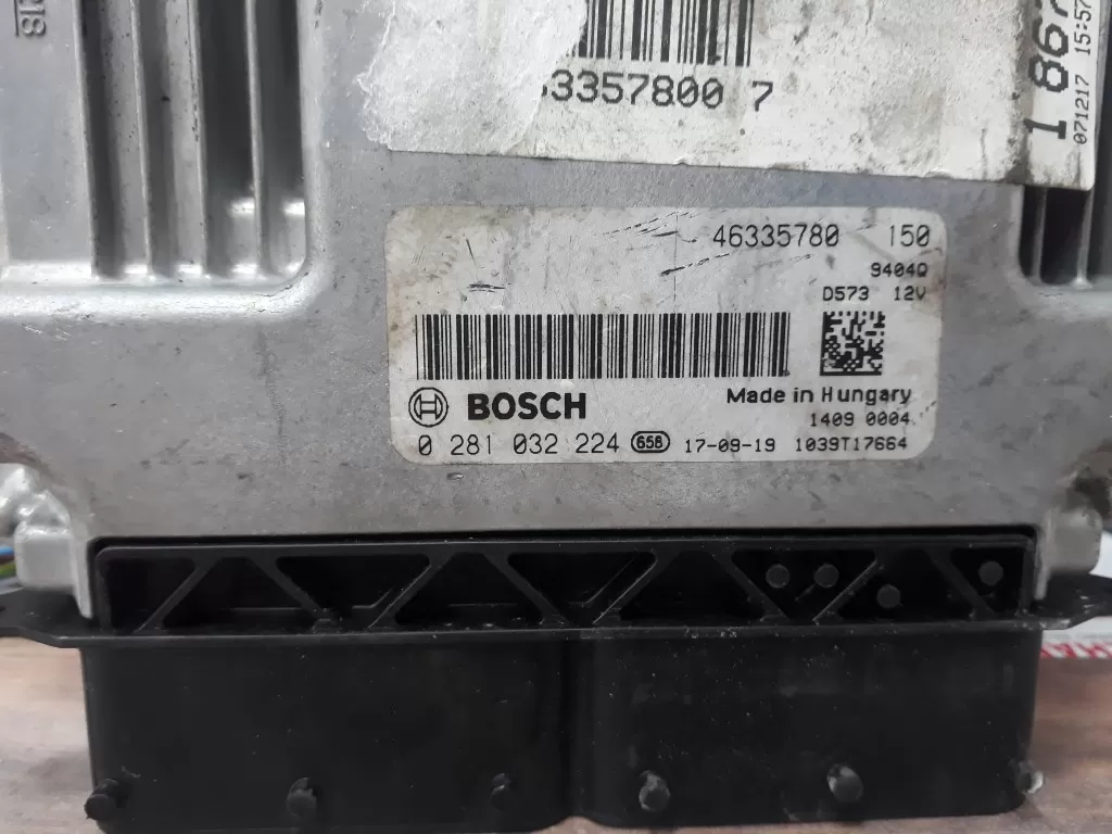 Alfa Romeo Giulietta Edc17c69 0281032224 46335780