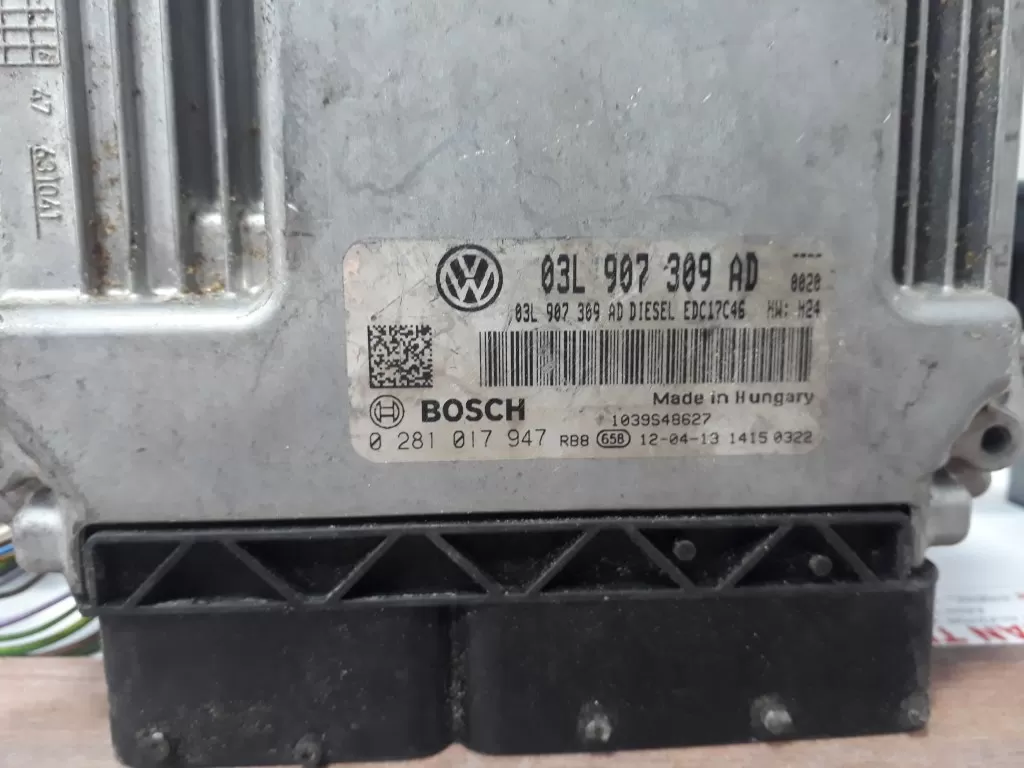0281017947 - 03L907309AD EDC17C46 BEYİNCİM.COM