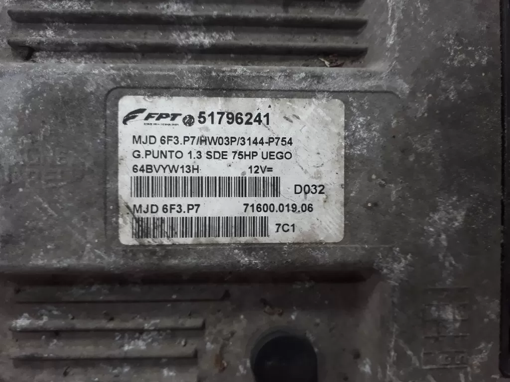 51796241 MJD 6F3.P7 FİAT GRANDE PUNTO 1.3 MOTOR BEYNİ