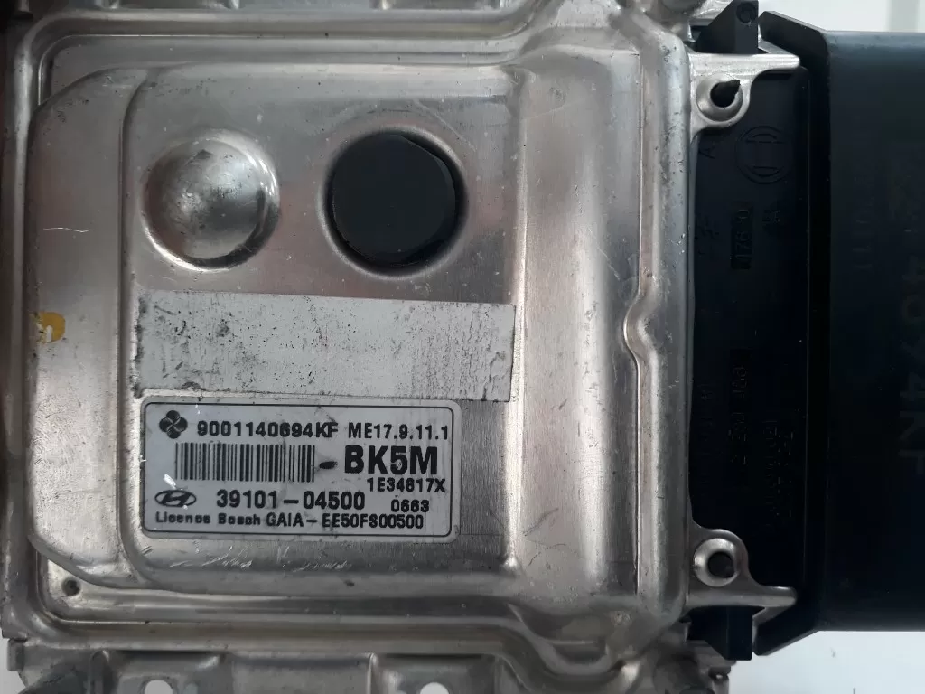 hyundai i10 i20 i30 kontrol ünitesi - motor beyni 39101-04500 ME17.9.11.1