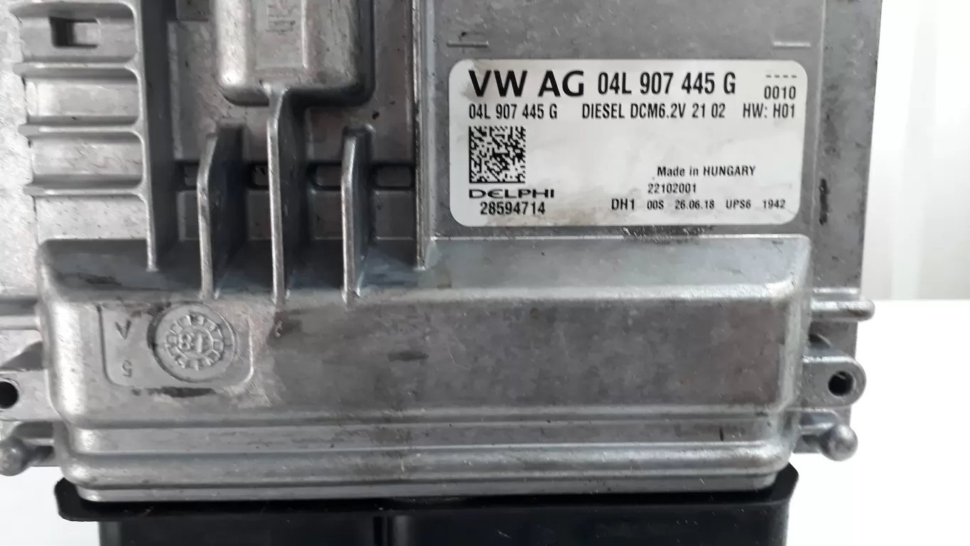 04L907445G 28594714 SKODA KAROQ MOTOR BEYNİ DCM6.2 BEYİNCİM.COM