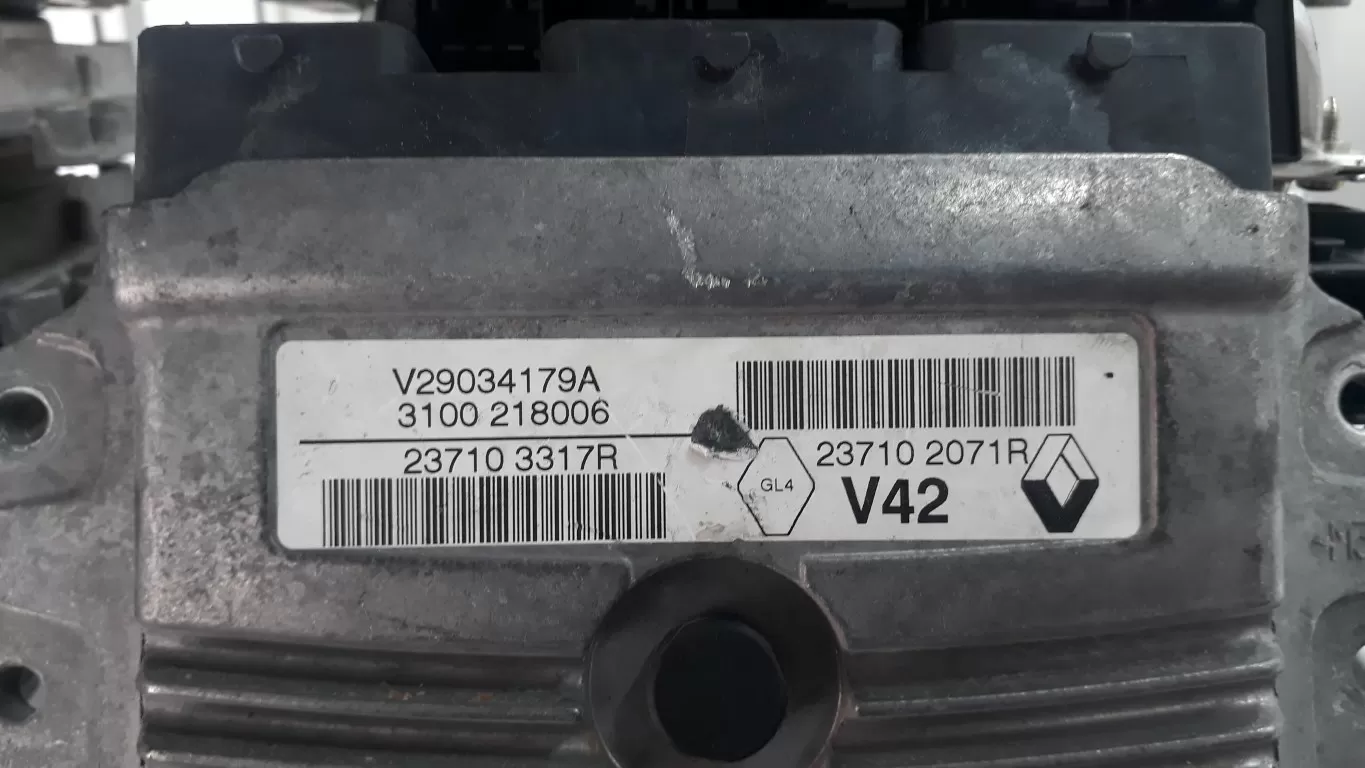 RENAULT CLİO 4 SYMBOL MOTOR BEYNİ V29034179A 237102071R