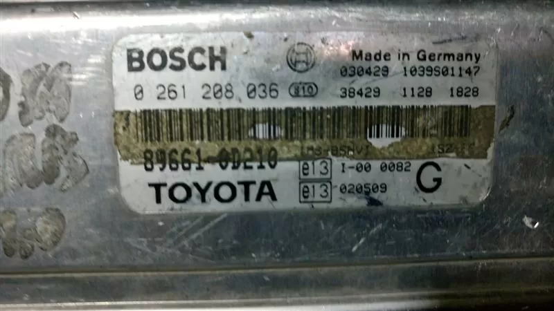 TOYOTA YARİS 1.0 0261208036 89661-0D210
