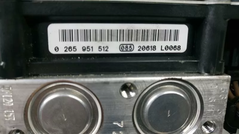 VW Audi ABS Modul 8R0614517R 8R0 614 517 R