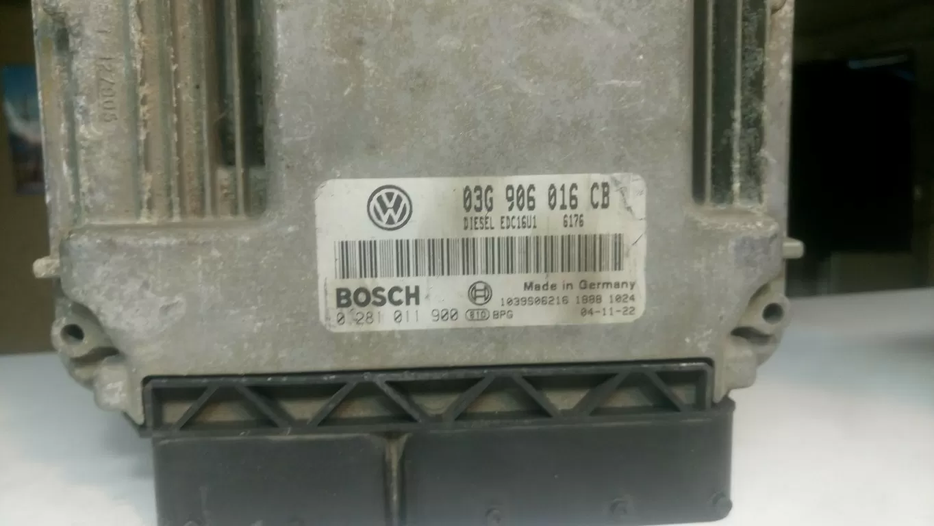 Jetta 1.9 Dizel Beyin JETTA BEYİN 03G906016CB EDC16U1 0281011900