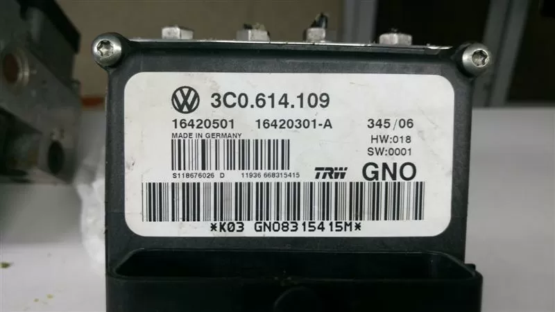 VW PASSAT ABS PUMP TRW 3C0614109