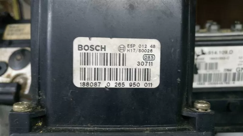AUDİ A4 ABS BEYNİ 0265950011 - 0265225048