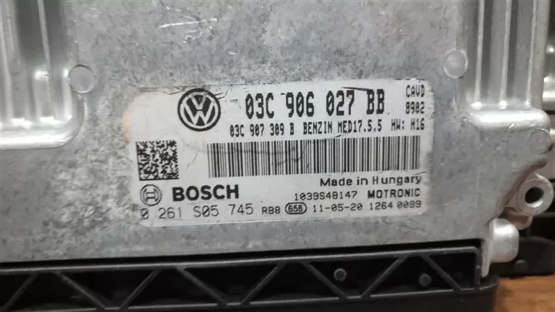 AUDI A4 BOSCH ABS PUMP 8K0907379CM 0265952145