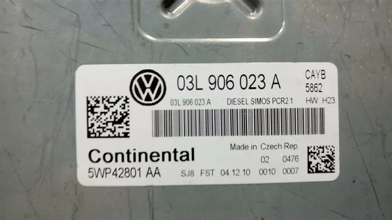 WW GOLF 1.6 TDİ MOTOR BEYNİ 03L906023B 03L906023A PCR2.1