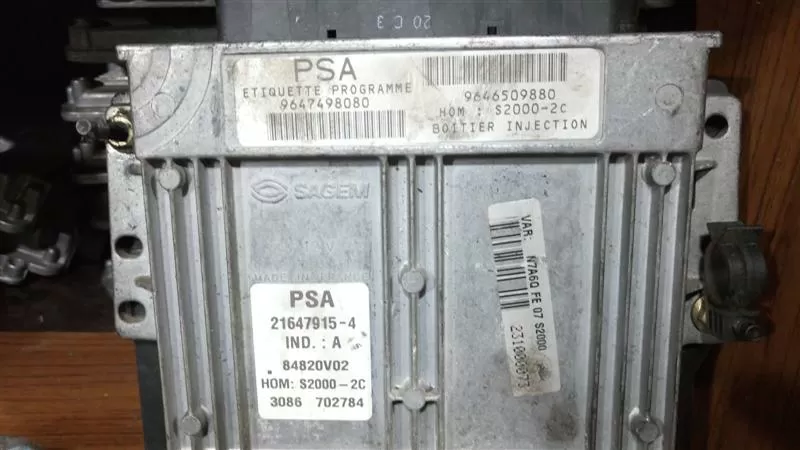 CITROEN XSARA 1.4 MOTOR BEYNİ 9646509880 S2000-2C