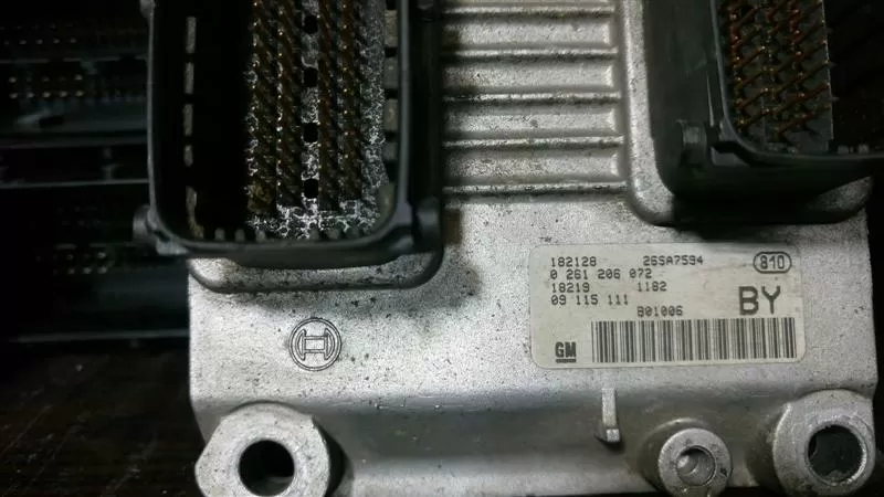 Opel Corsa C X1.0XE 16w Motor Beyn 0261206072 BY