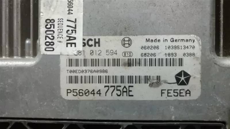 ECU Jeep Cherokee 2 8 0281012594 0 281 012 594
