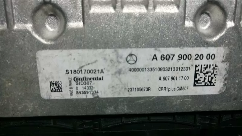 A6079002000 a 607 900 20 00 S180170021A SID307 – Mercedes-Benz motor beyni