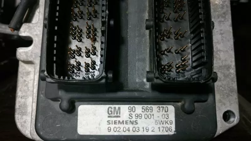 90569370 OPEL VECTRA ASTRA ZAFİRA 1.8 MOTOR BEYNİ