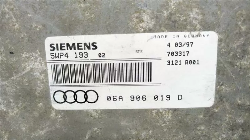 AUDİ A3 1.6 MOTOR BEYİNİ 06A 906 019 D 06A906019D