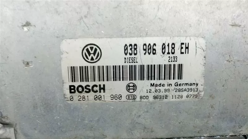 0281001960 038906018EH VW PASSAT 1.9 TDI ECU