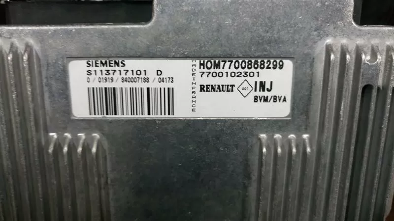 ECU Bosch BMW 0281013536 0 281 013 536 7807827 7 807 827