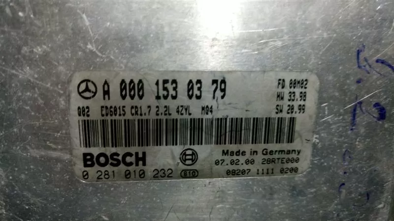 A0001530379 0281010232 MERCEDES VİTO 112 MOTOR BEYNİ