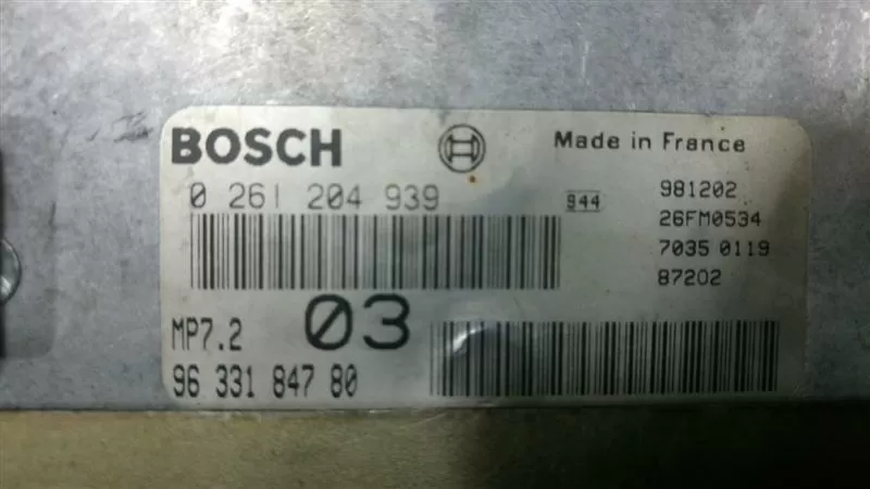 ECU Bosch 0261204939 9633184780 – Peugeot motor beyni