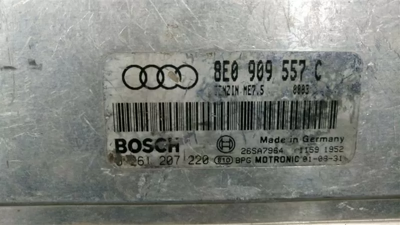 AUDİ 0261207220 – 8E0909557C – ME7.5.