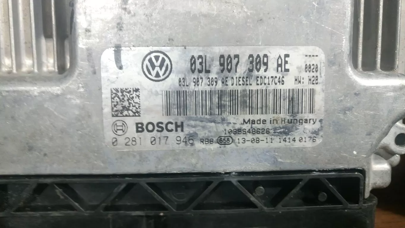 VW PASSAT CC 2.0TDİ MOTOR BEYNİ 03L907309AE 0281017946 EDC17C46