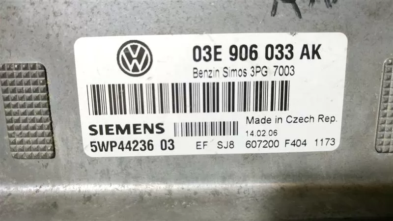 VOLKSWAGEN-VW 03E906033AK Siemens 5WP44236 -