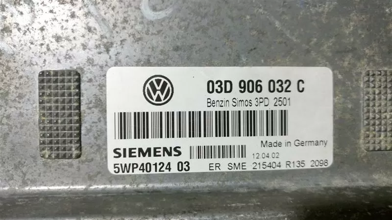 POLO MOTOR BEYNİ polo 1.2 motor beyni 03D906032C