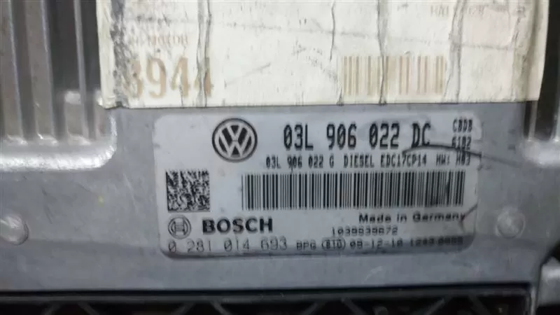 VW GOLF 7 DİESEL MOTOR BEYNİ 0281014693 03L906022DC