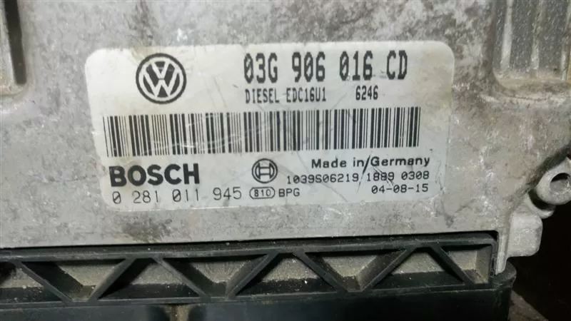 VW Touran 1.9 TDI 105HP 03G906016CD 0281011945