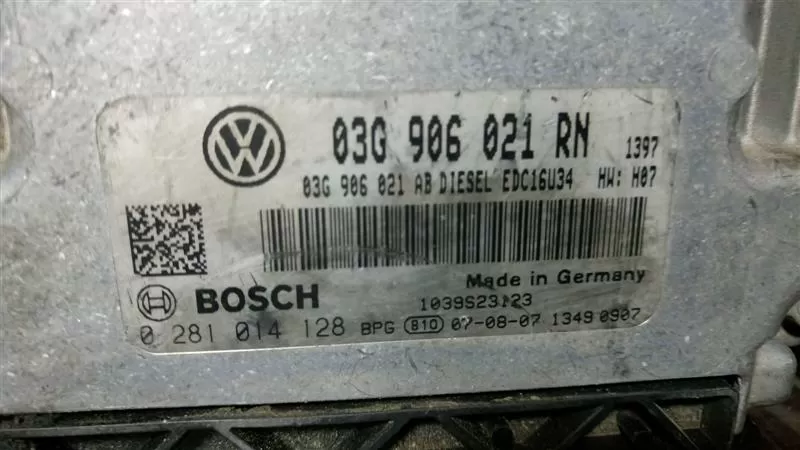 Touran 1T 03G906021RN 1.9 TDI 77kW 0281014128