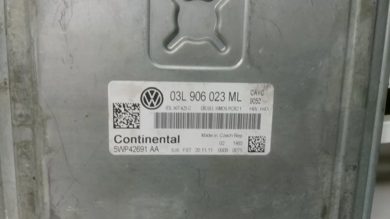 WOLKSWAGEN 5WP42691AA 03L906023ML MOTOR BEYNİ,BEYİN