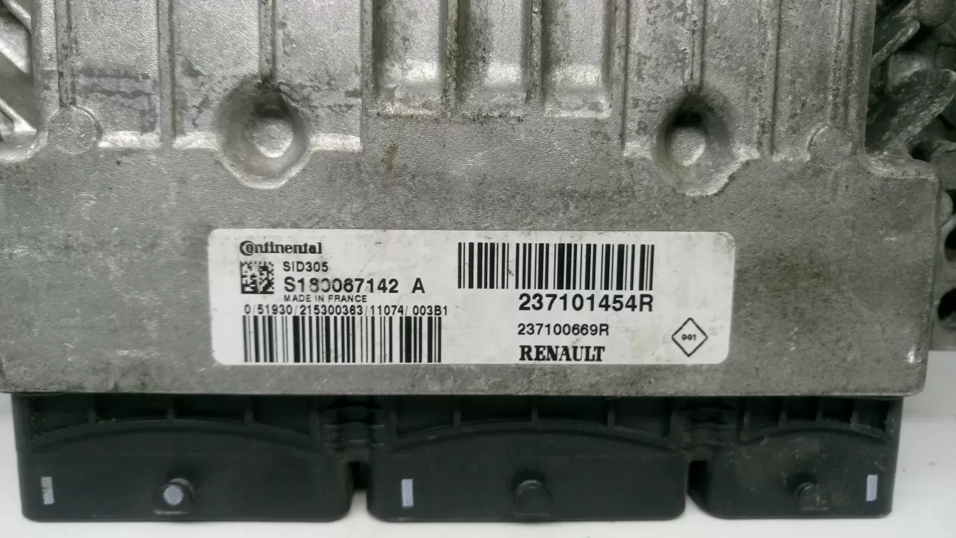 FLUENCE MOTOR BEYİN SID305 S180067142 A 237101454R 237100669R