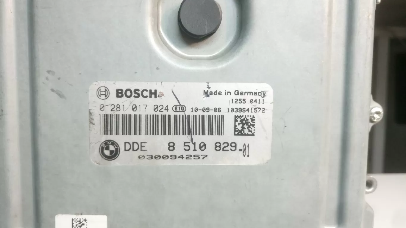 BMW 320 E90 - 0281017024 0281 017 024 DDE8510829 – BMW motor beyni