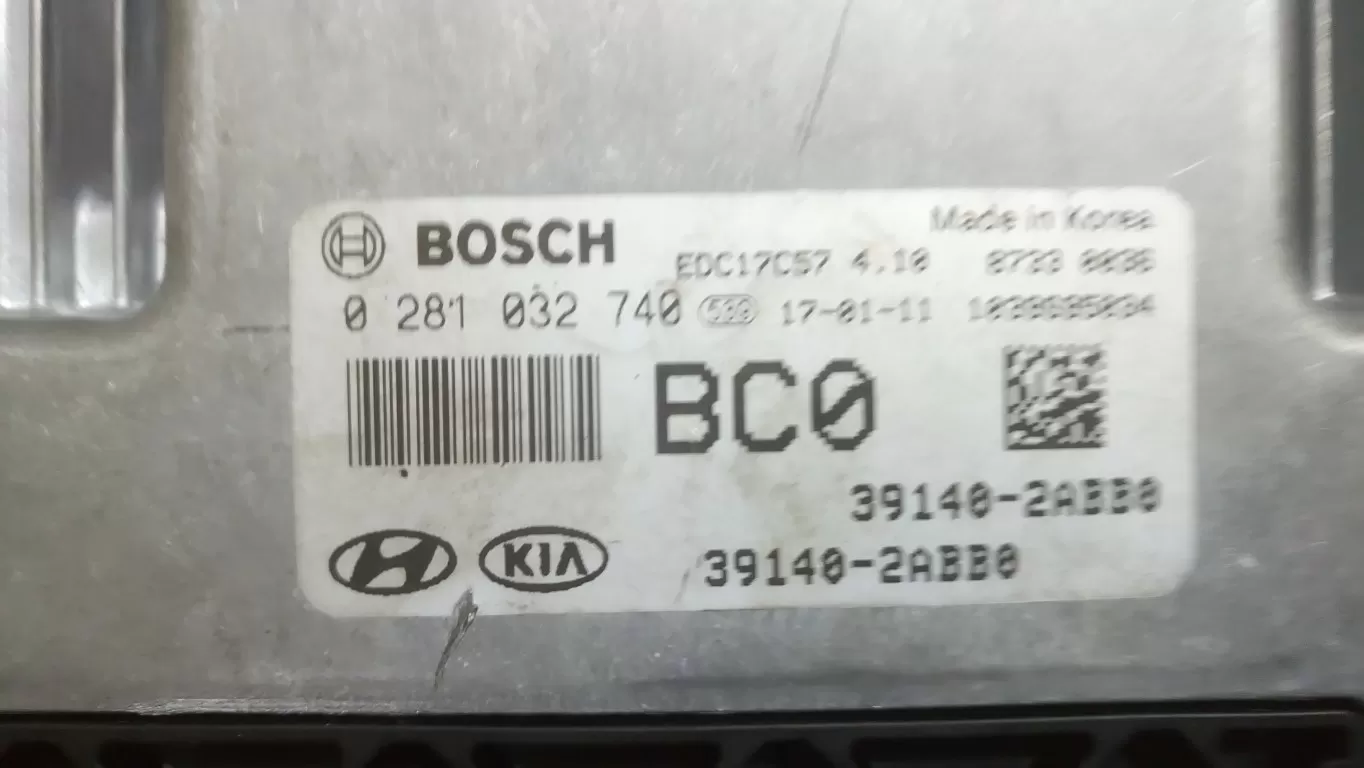 GRAND CHEROKEE 3.0 MOTOR BEYNİ 0281030158 P05150767AC BEYİNCİM.COM