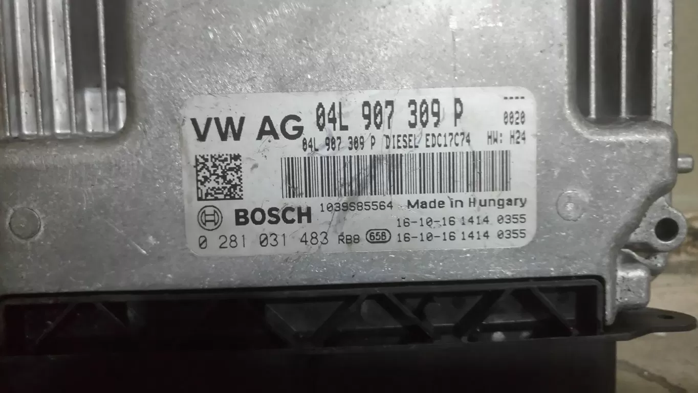 04L907309P 0281031483 EDC17C74. VW PASSAT MOTOR BEYNİ