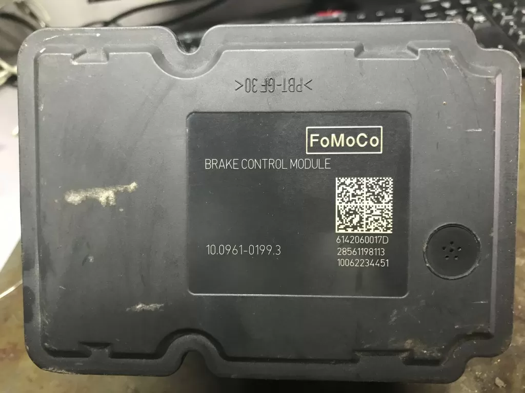 10.0961-0199.3 FORD FOCUS ABS POMPA BEYNİ 10.0961-0199.3 BV61-2C405-AL