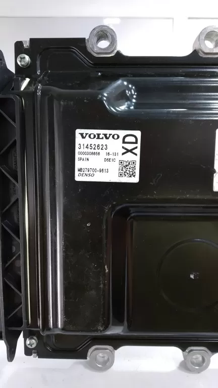 31452623 XD VOLVO XC60 2.0 MOTOR BEYNI BEYİNCİM.COM