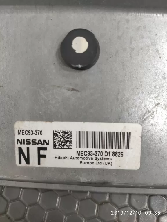 mec93-370 D1 8826 NISSAN NF