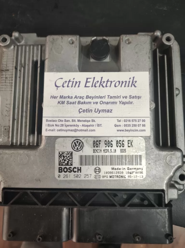 06F906056EK 0261S02257 VOLKSWAGEN GOLF JETTA 2.0 FSI MOTOR BEYNİ